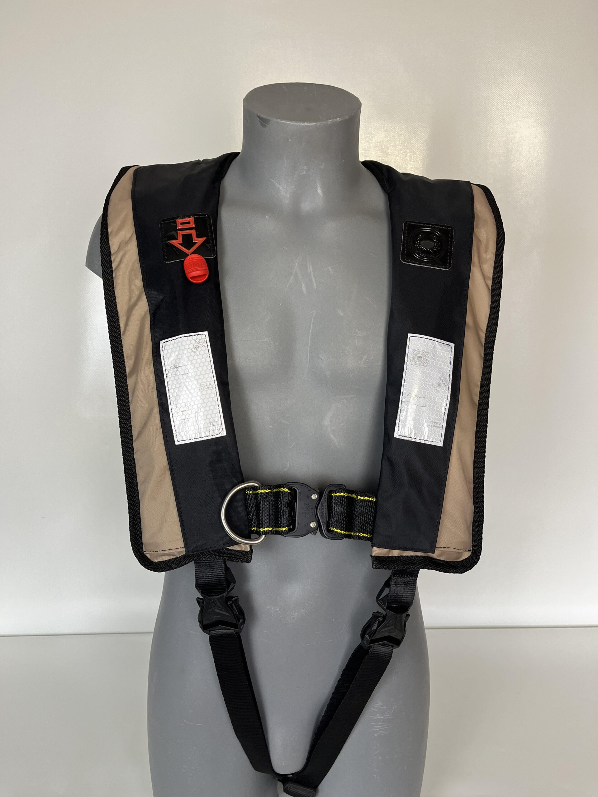 Gilet de sauvetage gonflable Gabier - Spécial voile - régate et hauturier. – Image 8