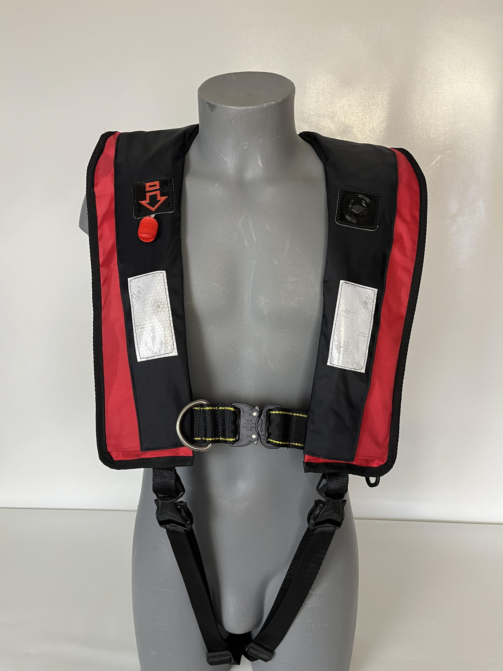 Gilet de sauvetage gonflable Gabier - Spécial voile - régate et hauturier. – Image 2