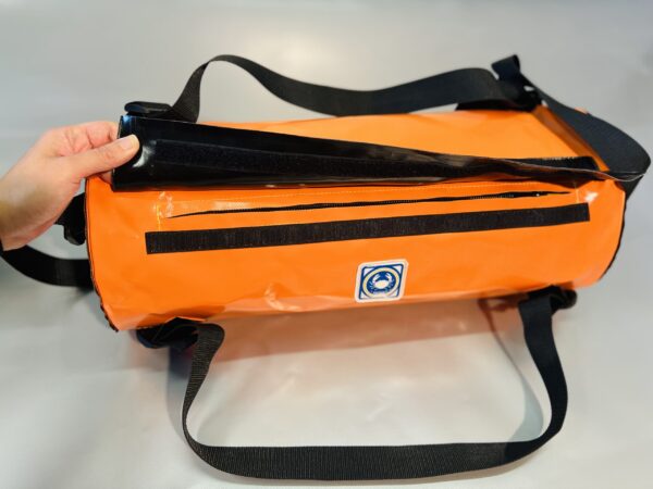 Sac semi-étanche "polochon" - 20 litres – Image 4