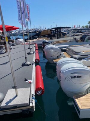30 cm x 2 m horizontal dock fender with cover