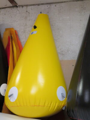 Tetraedrical regatta buoy 95 x 150 cm