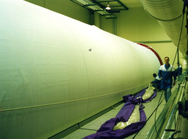 Vacuum bag for gluing or other applications