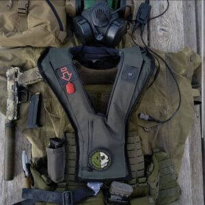 Gilet de sauvetage intégré sur gilet tactique - ouverture latérale