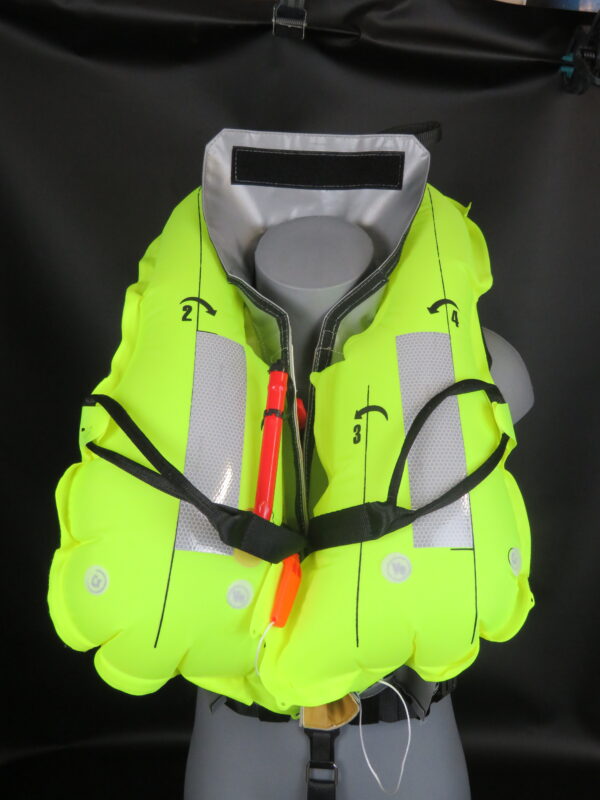 Gilet de sauvetage Sillage - Offre MACIF Avantages – Image 3