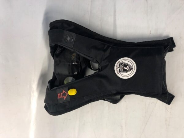 Gilet de sauvetage gonflable intégré sur gilet pare-balles – Image 7