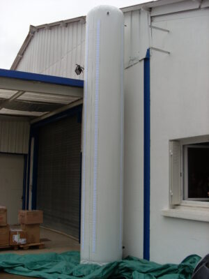 Totem publicitaire de 70 x 300 cm