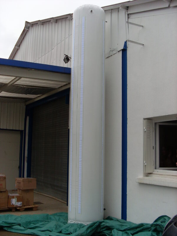 Totem publicitaire de 70 x 300 cm