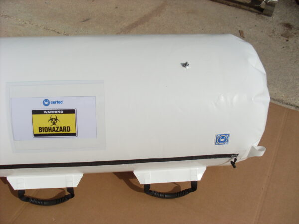 Waterproof insulated bag for contaminating and dangerous contents. - Image 4