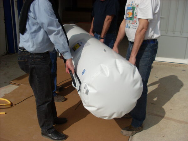 Waterproof insulated bag for contaminating and dangerous contents. - Image 6