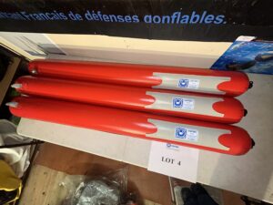 Set of 3 second-hand anchored buoys