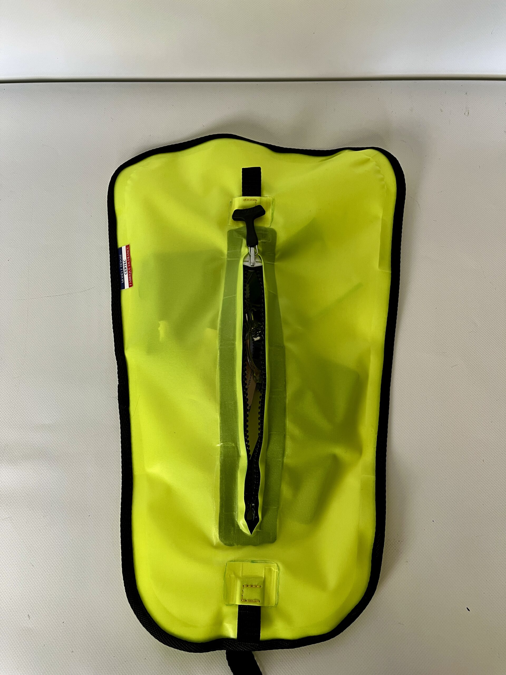 Openable swimming bag/buoy / PELAGIA 8L model - Image 2