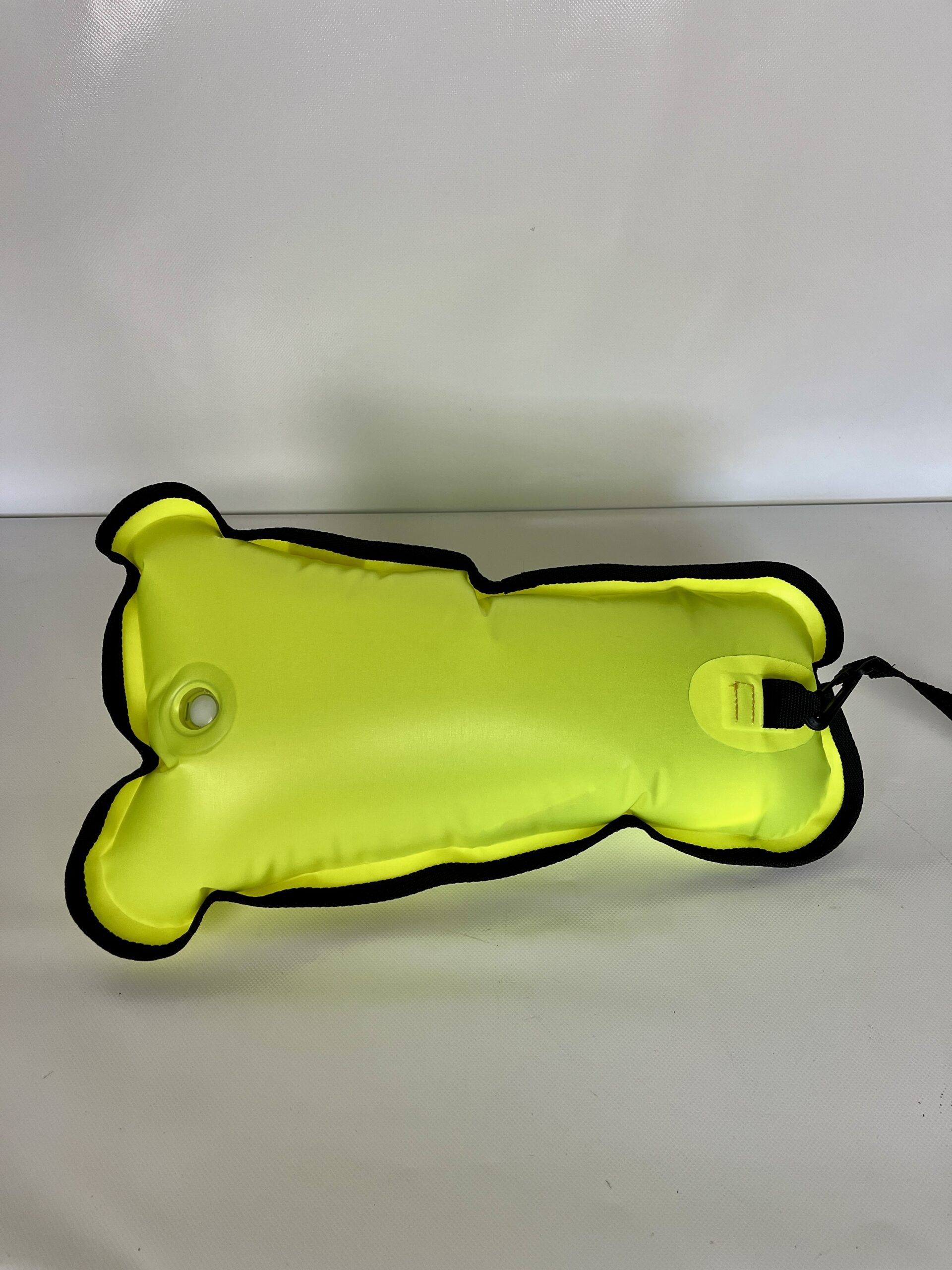 Openable swimming bag/buoy / PELAGIA 8L model - Image 5