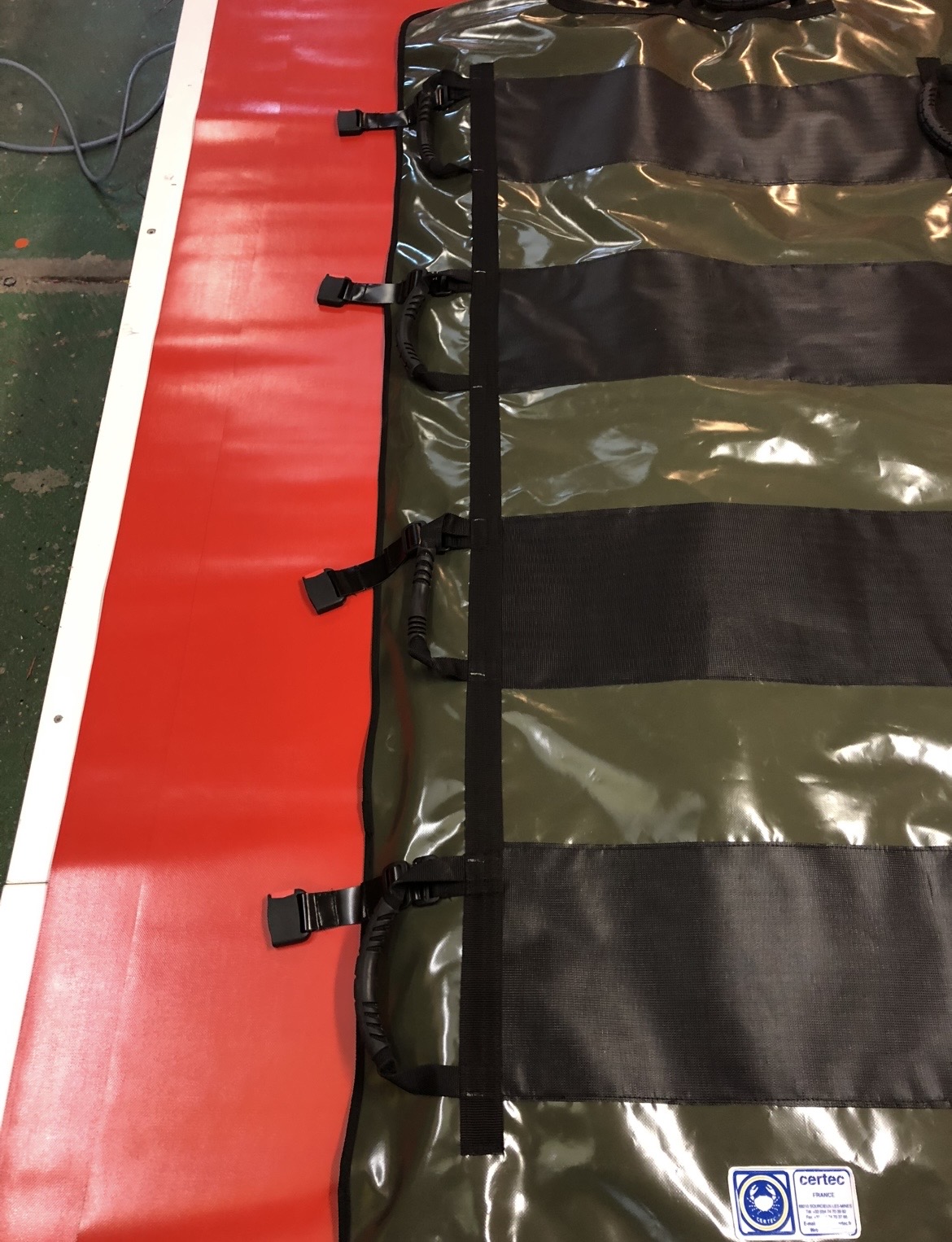 Matelas et attelles à dépression gamme militaire – Image 6